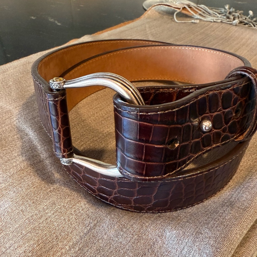 Talbots Brown Crocodile Embossed Leather Belt